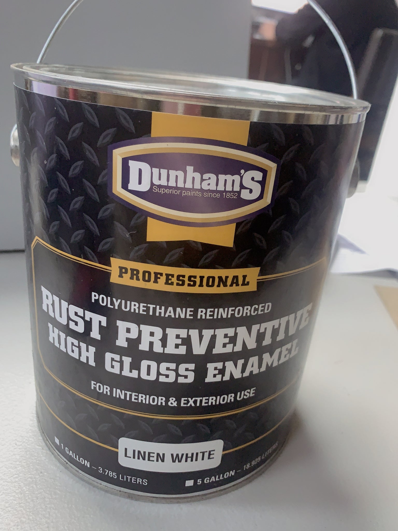Dunham’s Rust Preventive High Gloss Enamel Sunshine Building Supplies